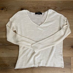 oversized light sweater